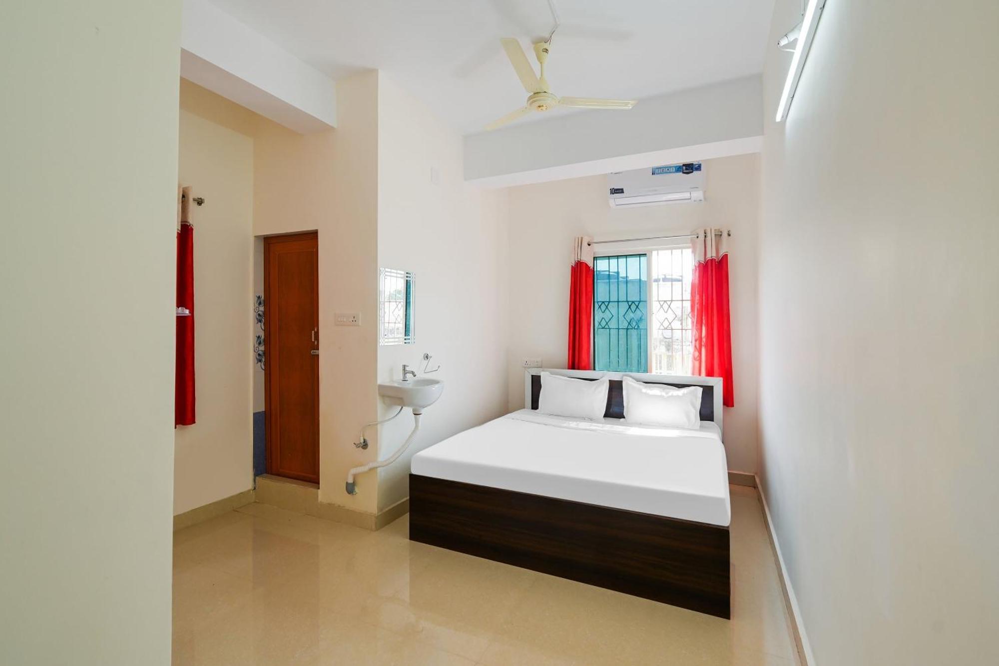 Hotel O Prateek A Residency Бхубанешвара Экстерьер фото