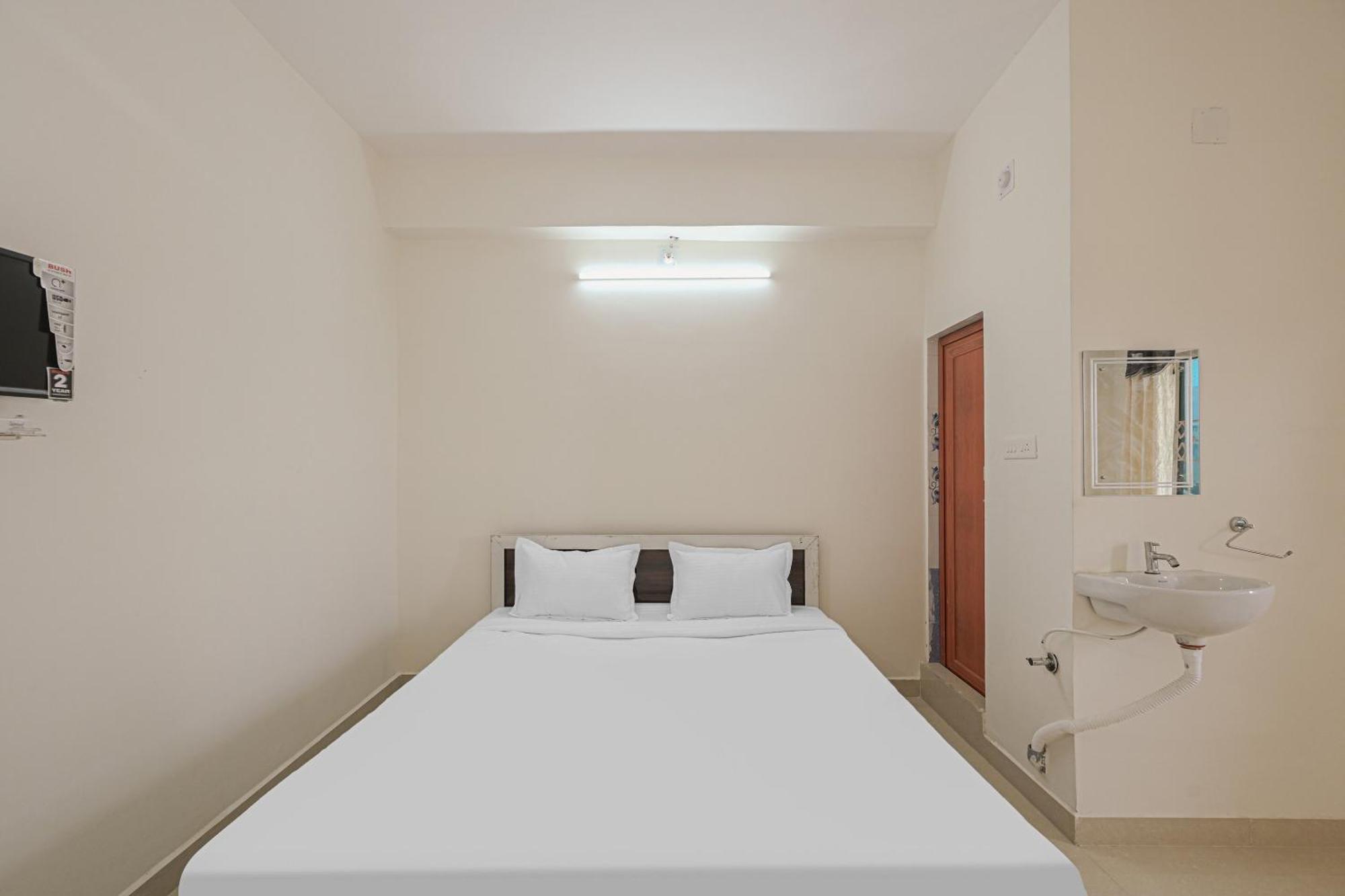 Hotel O Prateek A Residency Бхубанешвара Экстерьер фото